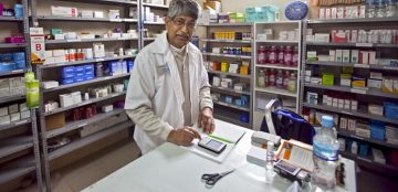 Clinic and the Mountains, Peru